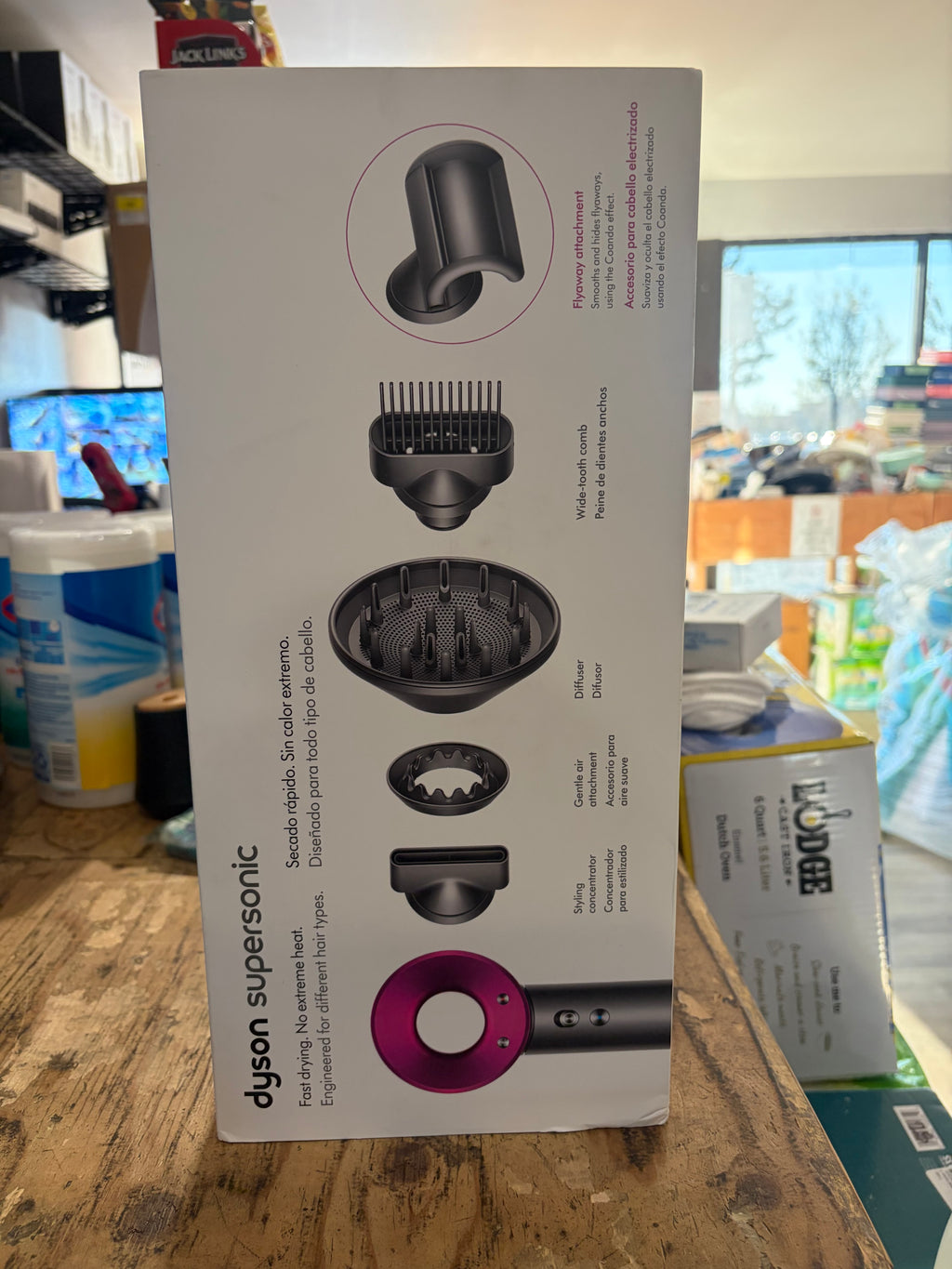 Dyson supersonic Hair Dryer-Brand NEW box sealed